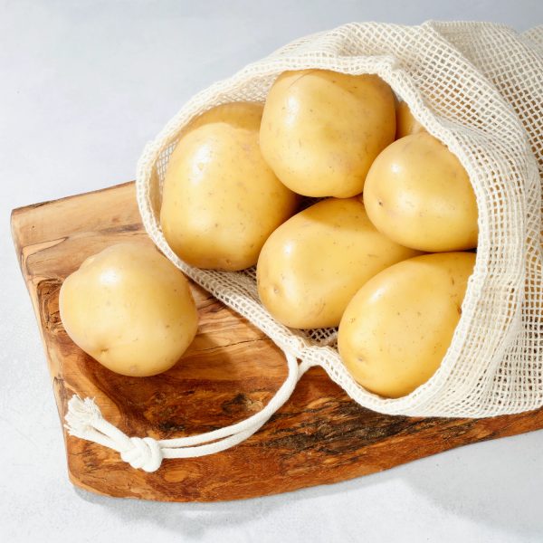 Marketside Fresh Organic Gold Potatoes, 3 lb Bag - Image 2